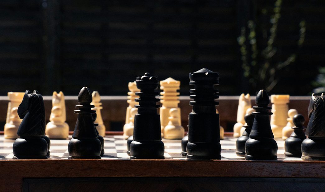 positioning of chess pieces