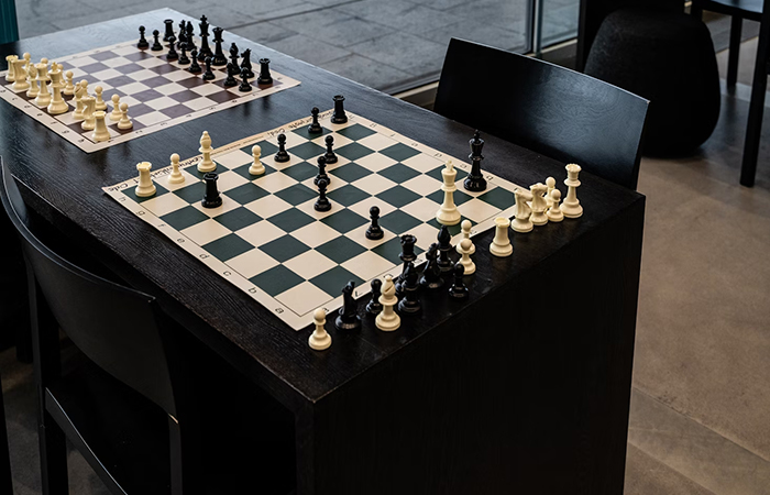 chess pawn placement