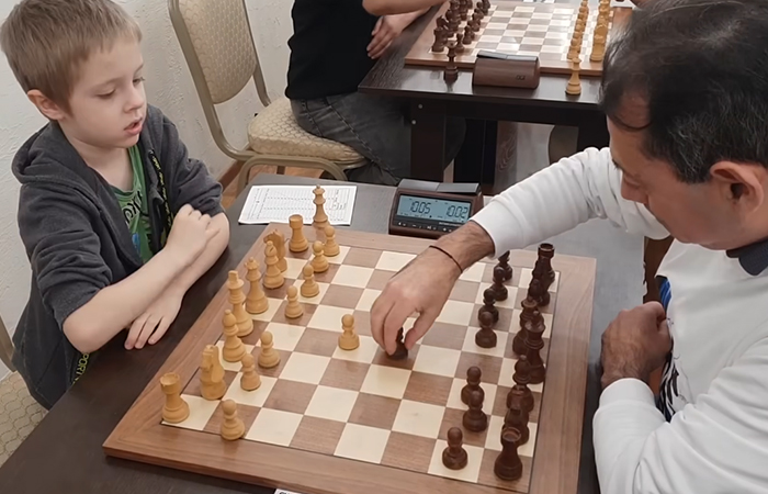 Open Games: Starting with 1.e4