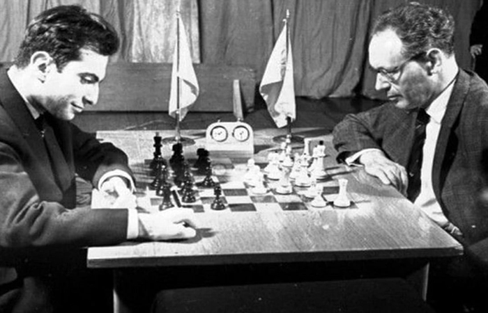 Chess Players and Mathematics