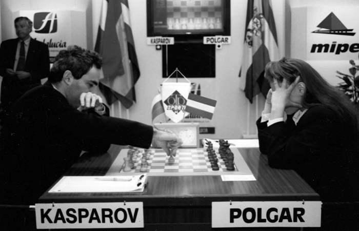 separate men’s and women’s chess championships